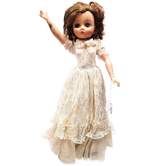 19" 50s Vintage Teenage High Heel Fashion Doll~ Wedding Dress & Heels By Uneeda - Picture 3 of 16